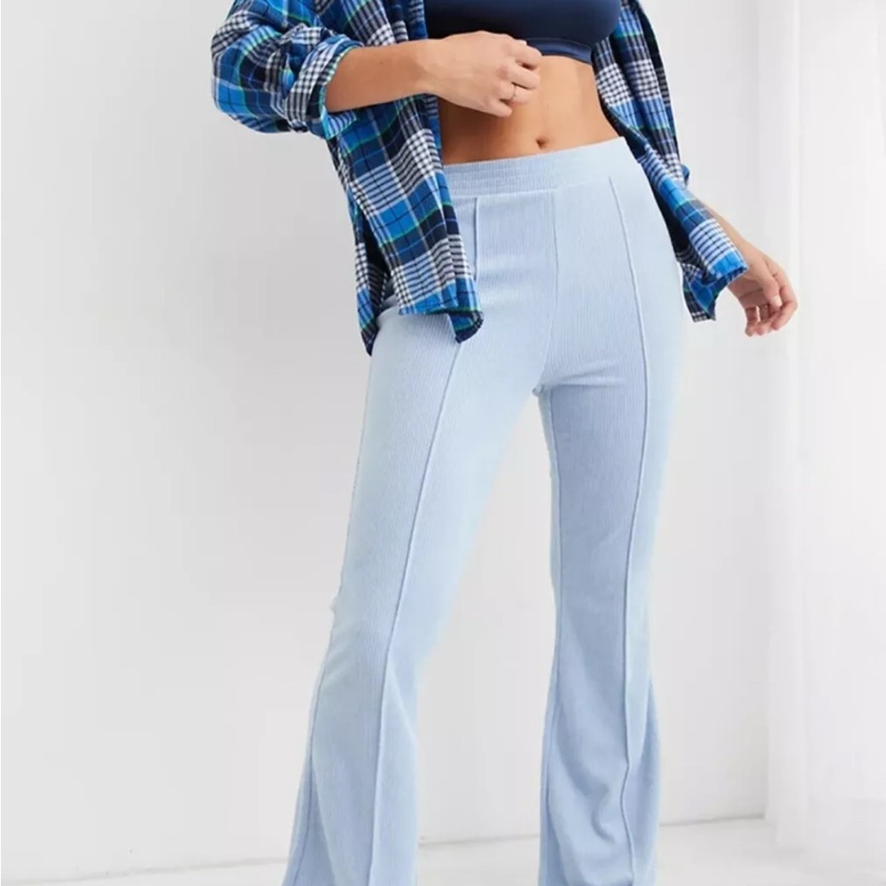 Aerie Groove On Rib Velour Flare Pants Womens size S Reg TP Standard Blue